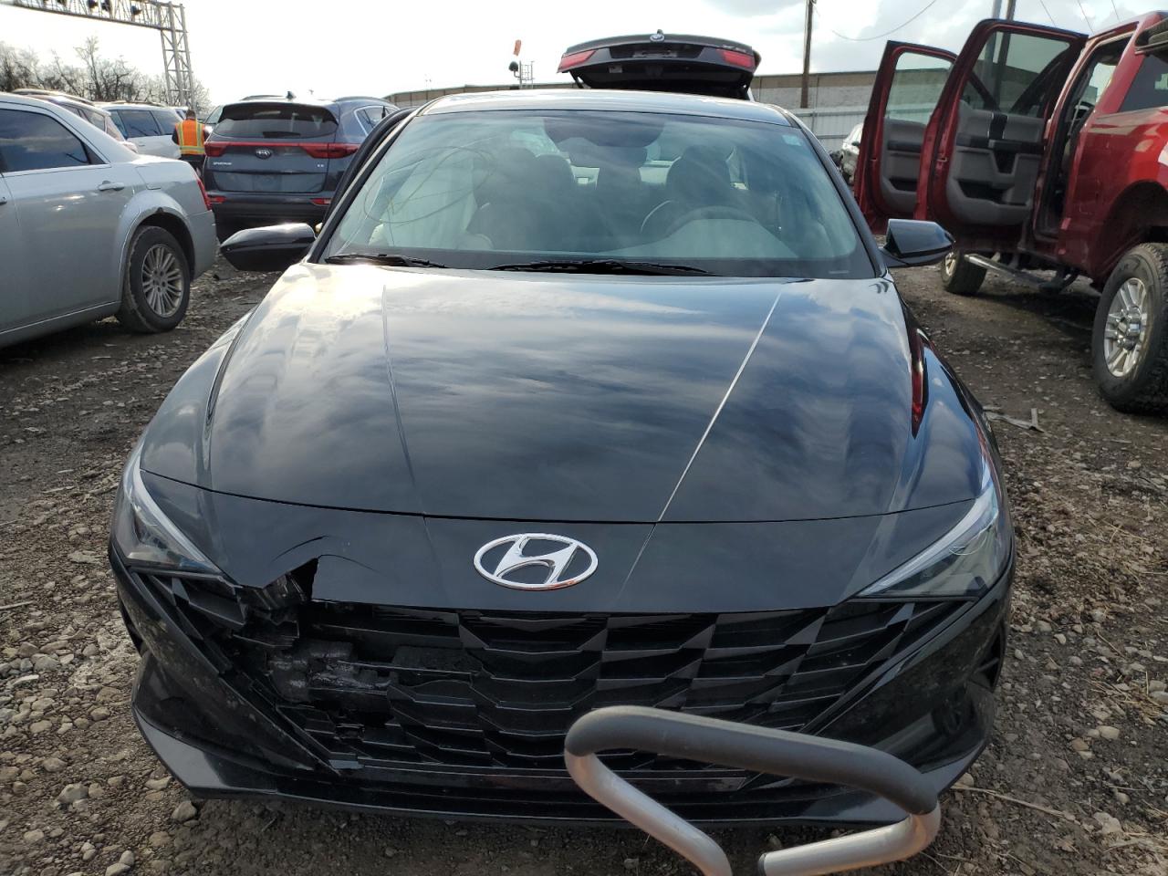 Photo 4 VIN: KMHLM4AG9PU611602 - HYUNDAI ELANTRA 