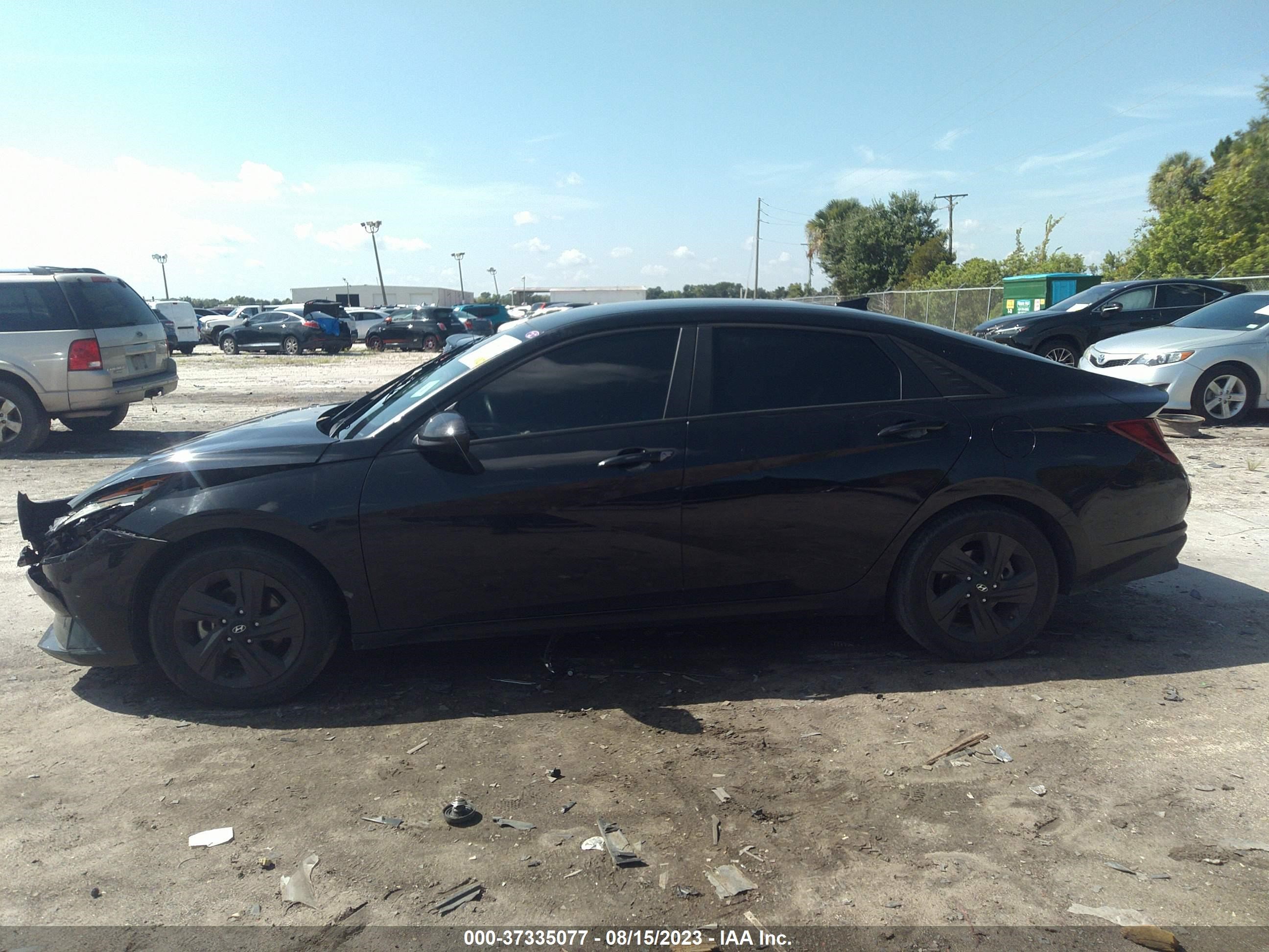 Photo 13 VIN: KMHLM4AGXNU248871 - HYUNDAI ELANTRA 