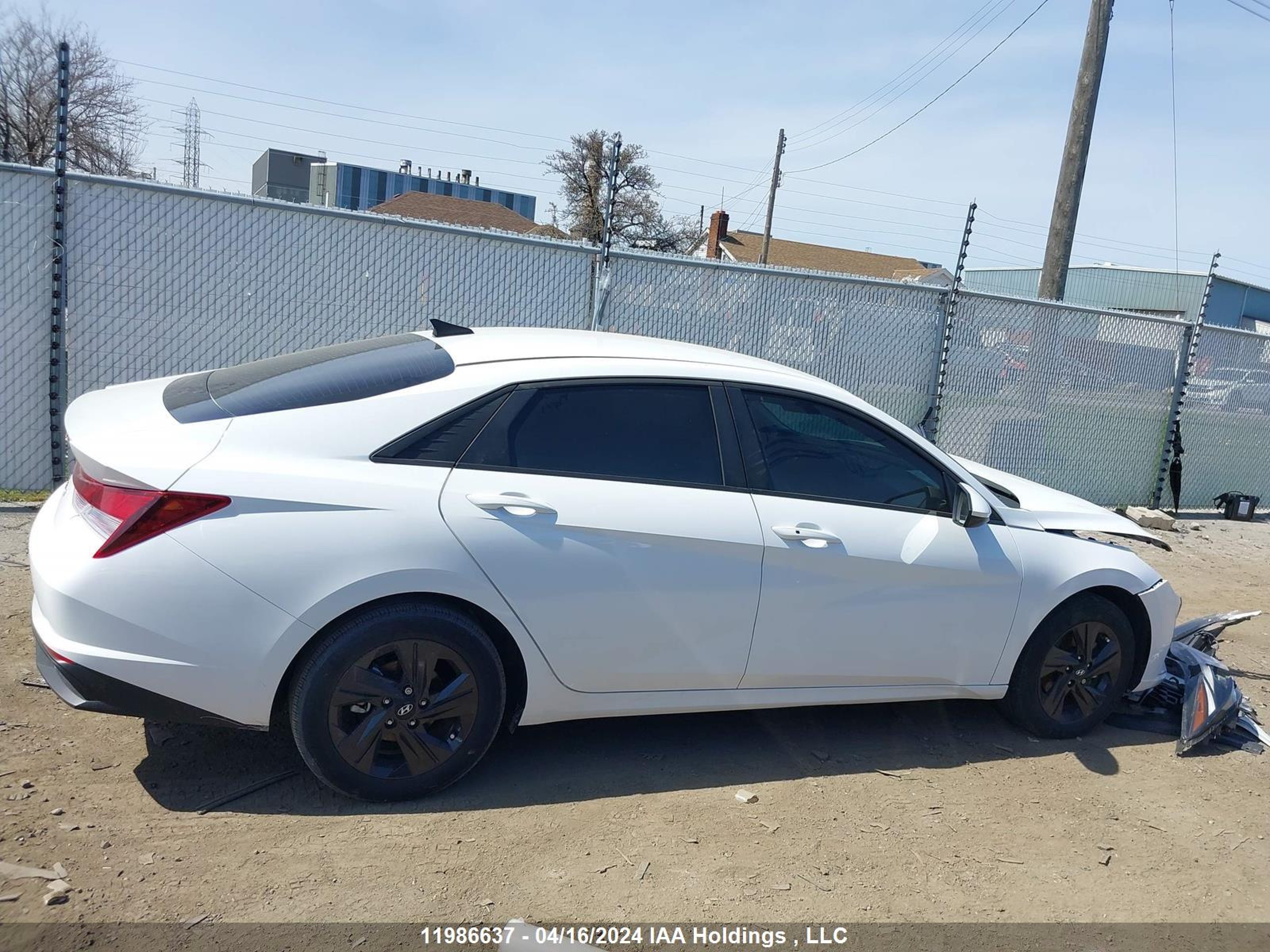 Photo 13 VIN: KMHLM4AGXPU531659 - HYUNDAI ELANTRA 