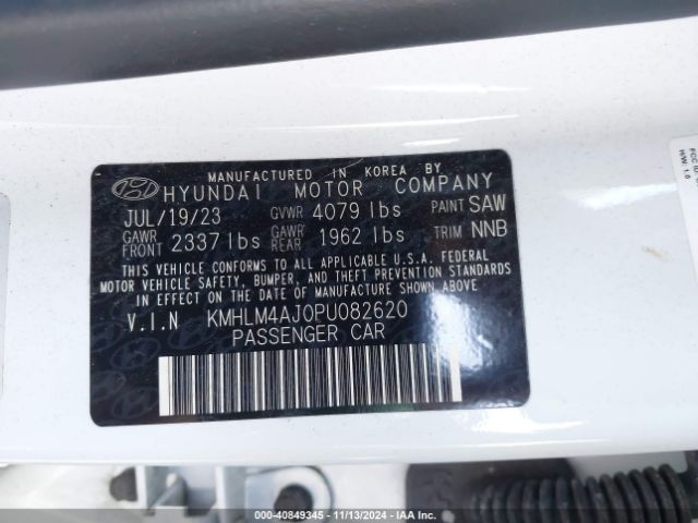 Photo 8 VIN: KMHLM4AJ0PU082620 - HYUNDAI ELANTRA 