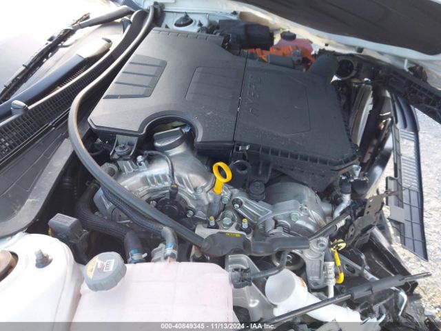 Photo 9 VIN: KMHLM4AJ0PU082620 - HYUNDAI ELANTRA 