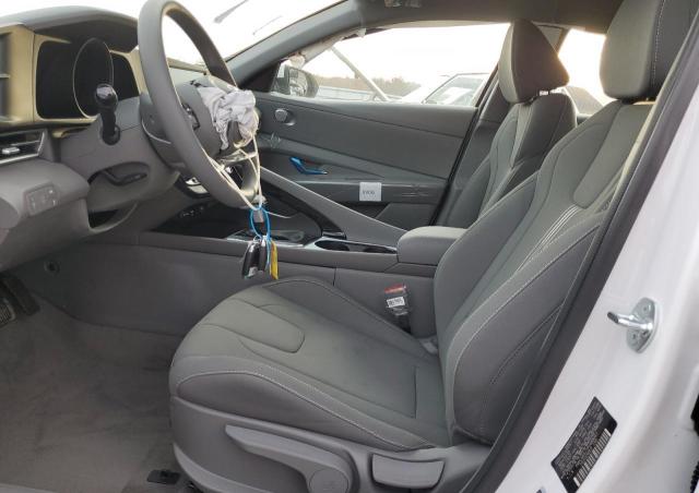 Photo 6 VIN: KMHLM4AJ1PU088961 - HYUNDAI ELANTRA 