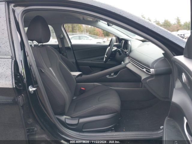 Photo 4 VIN: KMHLM4AJ2PU089939 - HYUNDAI ELANTRA 