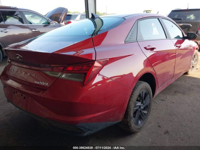 Photo 3 VIN: KMHLM4AJ3MU009267 - HYUNDAI ELANTRA 