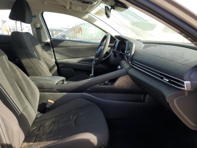 Photo 4 VIN: KMHLM4AJ5MU008931 - HYUNDAI ELANTRA BL 