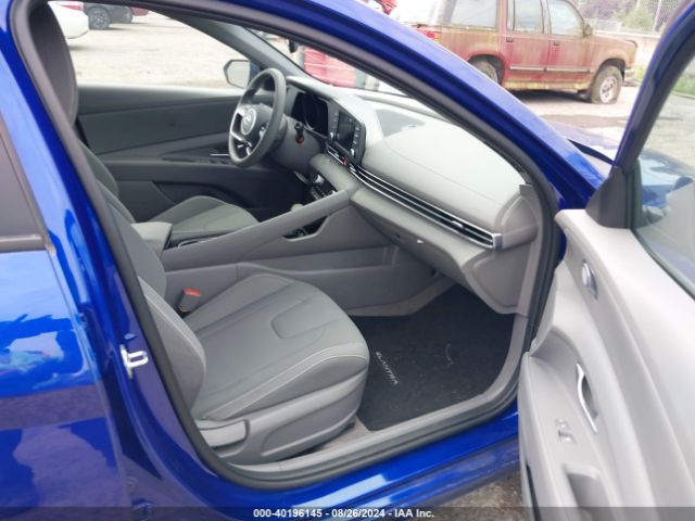 Photo 4 VIN: KMHLM4AJ6PU084940 - HYUNDAI ELANTRA 