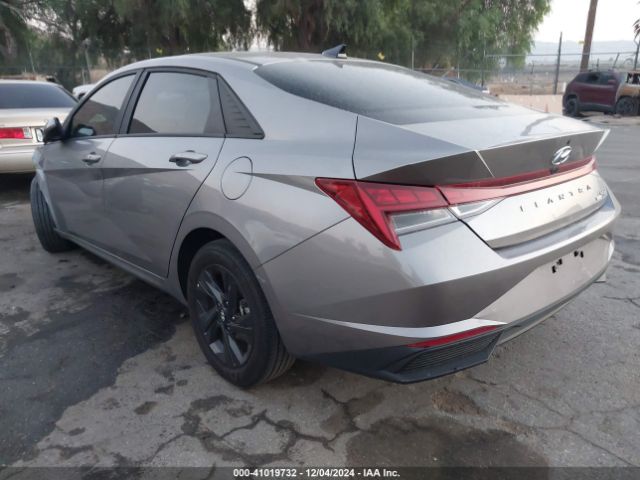 Photo 2 VIN: KMHLM4AJ8PU085104 - HYUNDAI ELANTRA 