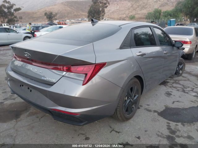 Photo 3 VIN: KMHLM4AJ8PU085104 - HYUNDAI ELANTRA 