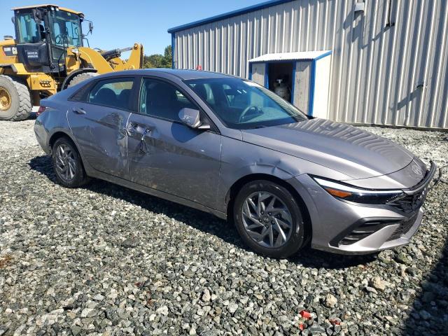 Photo 3 VIN: KMHLM4DG0RU638797 - HYUNDAI ELANTRA SE 