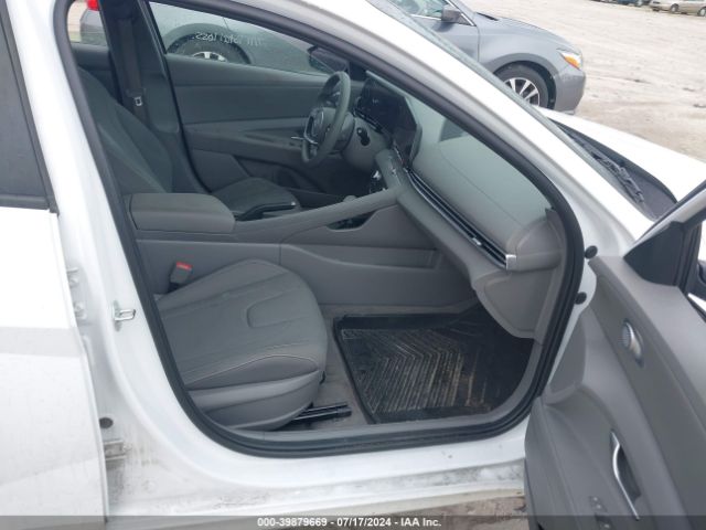 Photo 4 VIN: KMHLM4DG0RU707536 - HYUNDAI ELANTRA 