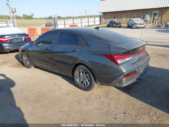 Photo 2 VIN: KMHLM4DG1RU724748 - HYUNDAI ELANTRA 