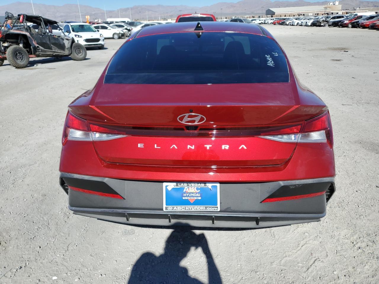 Photo 5 VIN: KMHLM4DG2RU636811 - HYUNDAI ELANTRA 