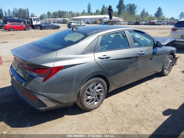 Photo 3 VIN: KMHLM4DG2RU653317 - HYUNDAI ELANTRA 