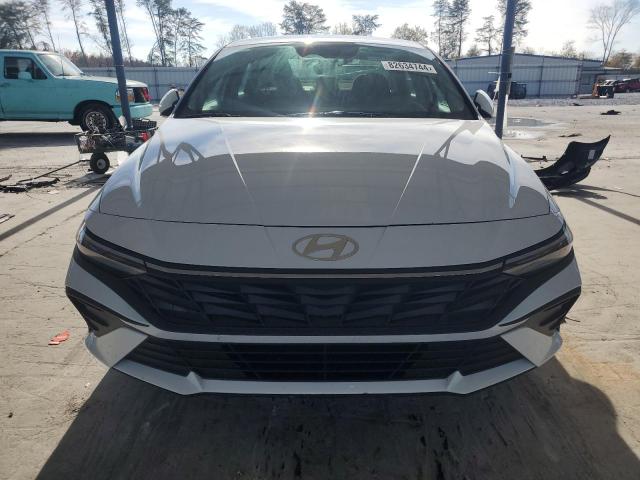 Photo 4 VIN: KMHLM4DG2RU712589 - HYUNDAI ELANTRA SE 