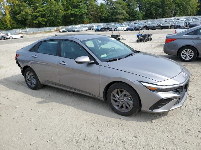 Photo 3 VIN: KMHLM4DG3RU690814 - HYUNDAI ELANTRA SE 