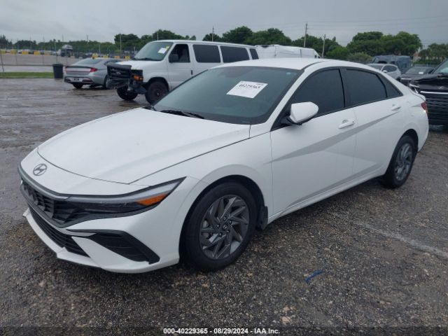 Photo 1 VIN: KMHLM4DG5RU657815 - HYUNDAI ELANTRA 