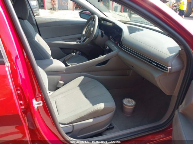 Photo 4 VIN: KMHLM4DG6RU665258 - HYUNDAI ELANTRA 