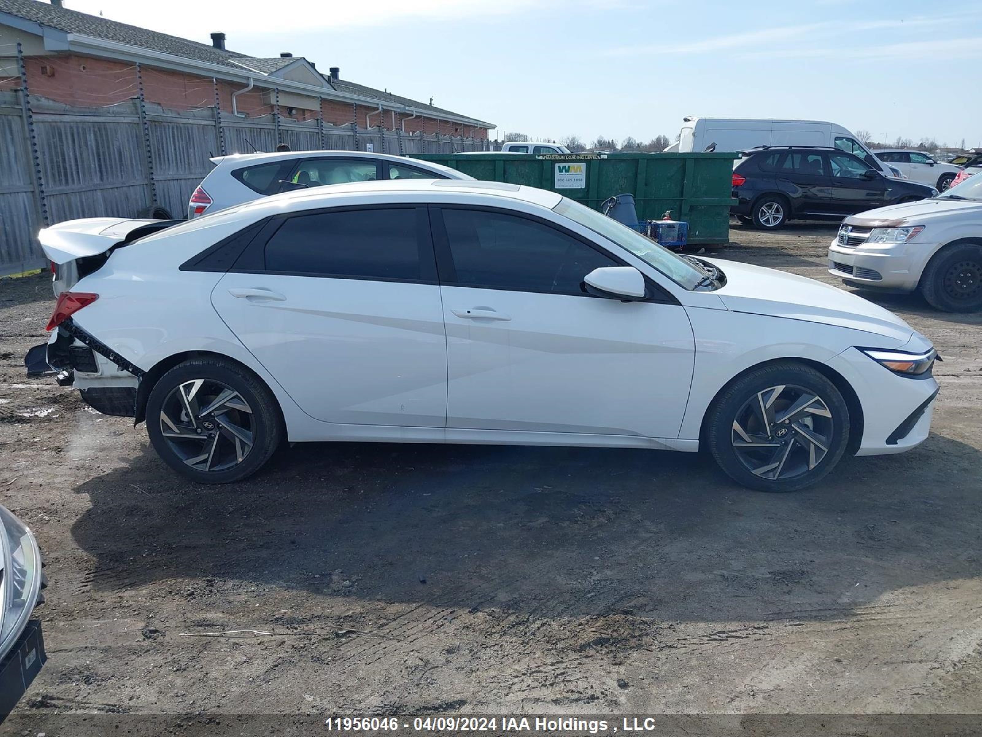 Photo 13 VIN: KMHLM4DG6RU703247 - HYUNDAI ELANTRA 