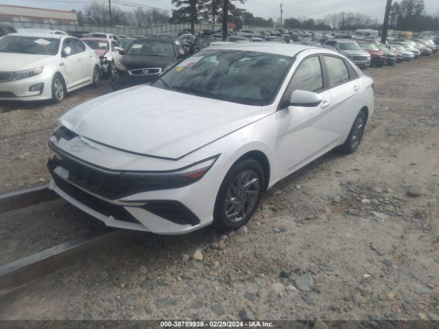 Photo 1 VIN: KMHLM4DG8RU657596 - HYUNDAI ELANTRA 