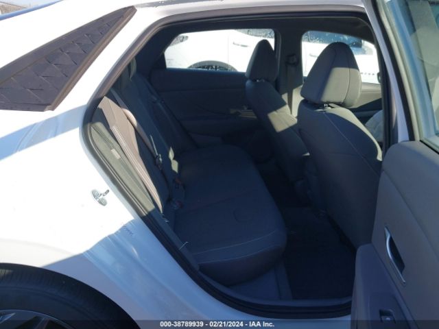 Photo 7 VIN: KMHLM4DG8RU657596 - HYUNDAI ELANTRA 