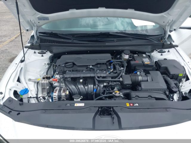 Photo 9 VIN: KMHLM4DG9RU699419 - HYUNDAI ELANTRA 