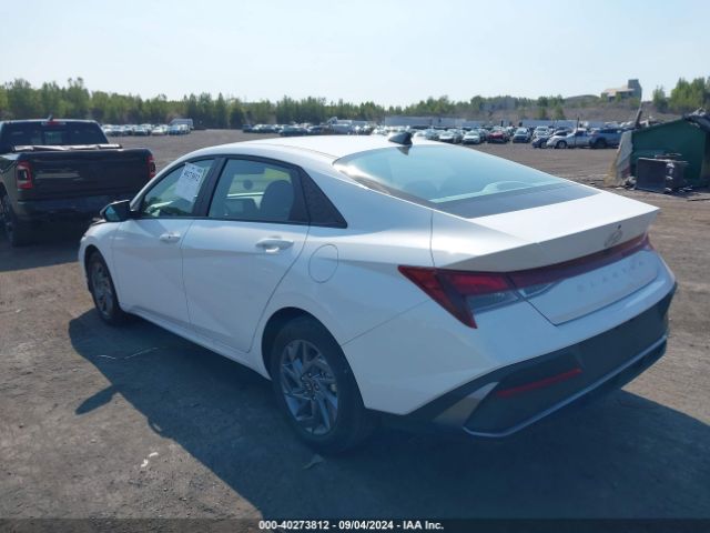 Photo 2 VIN: KMHLM4DG9RU781974 - HYUNDAI ELANTRA 