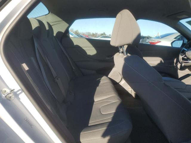 Photo 9 VIN: KMHLM4DGXRU734937 - HYUNDAI ELANTRA SE 