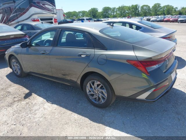 Photo 2 VIN: KMHLM4DJ0RU110589 - HYUNDAI ELANTRA 