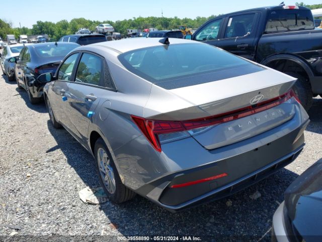 Photo 2 VIN: KMHLM4DJ1RU108981 - HYUNDAI ELANTRA 