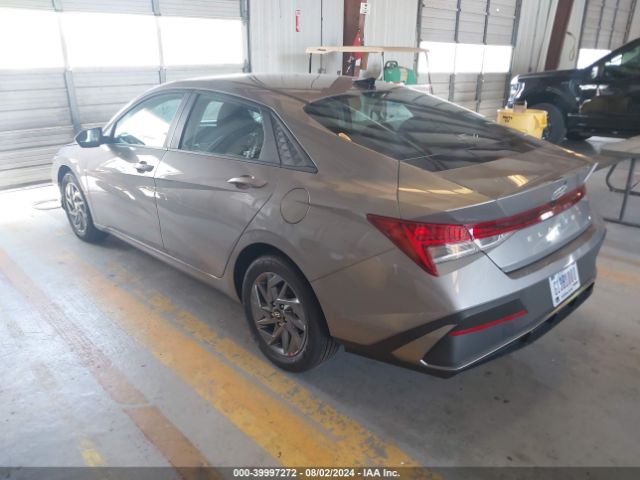 Photo 2 VIN: KMHLM4DJ2RU116605 - HYUNDAI ELANTRA 