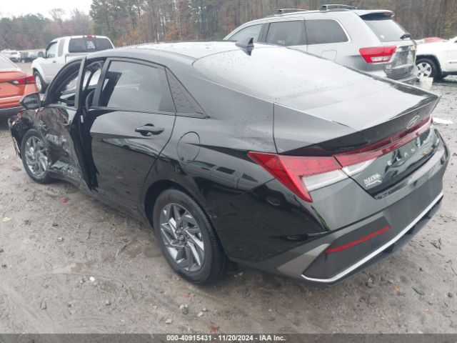 Photo 2 VIN: KMHLM4DJ3RU096638 - HYUNDAI ELANTRA 