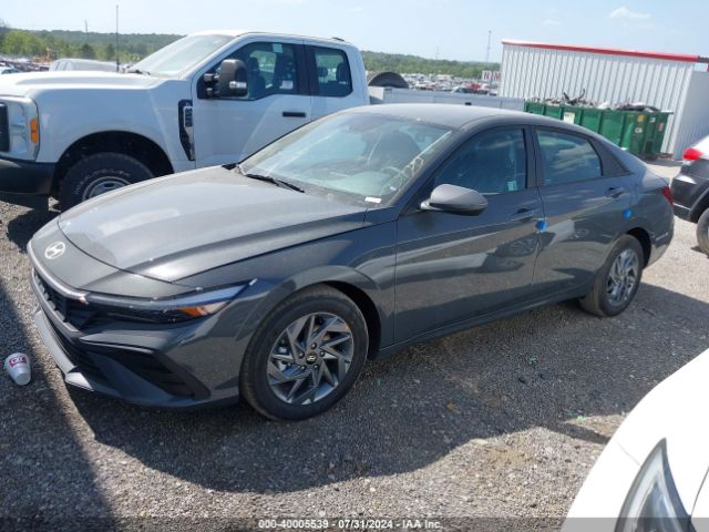 Photo 1 VIN: KMHLM4DJ3RU117617 - HYUNDAI ELANTRA 