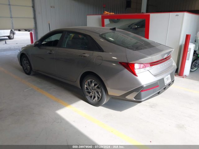 Photo 2 VIN: KMHLM4DJ6RU116736 - HYUNDAI ELANTRA 