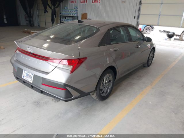 Photo 3 VIN: KMHLM4DJ7RU116731 - HYUNDAI ELANTRA 