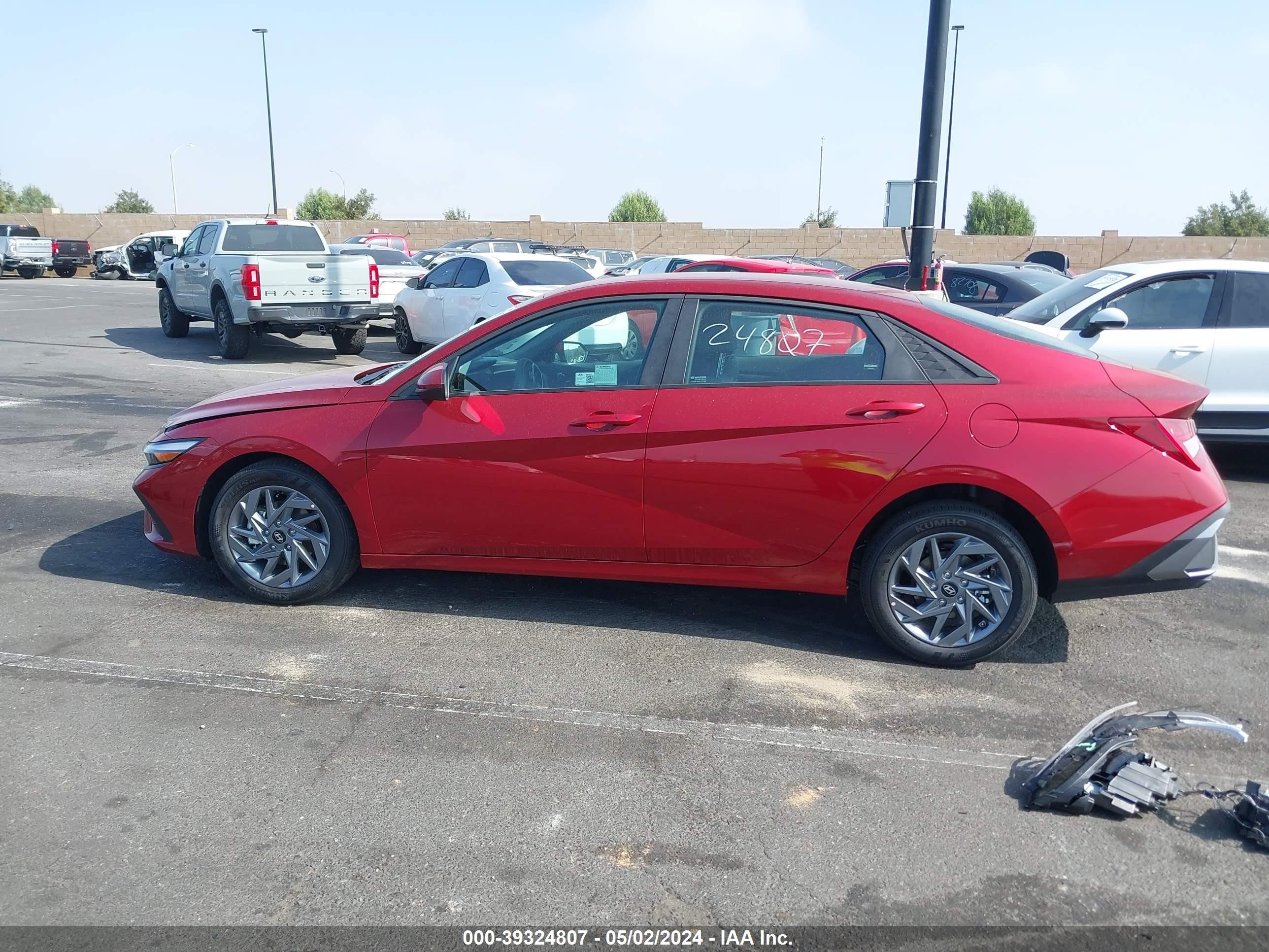 Photo 14 VIN: KMHLM4DJXRU101544 - HYUNDAI ELANTRA 