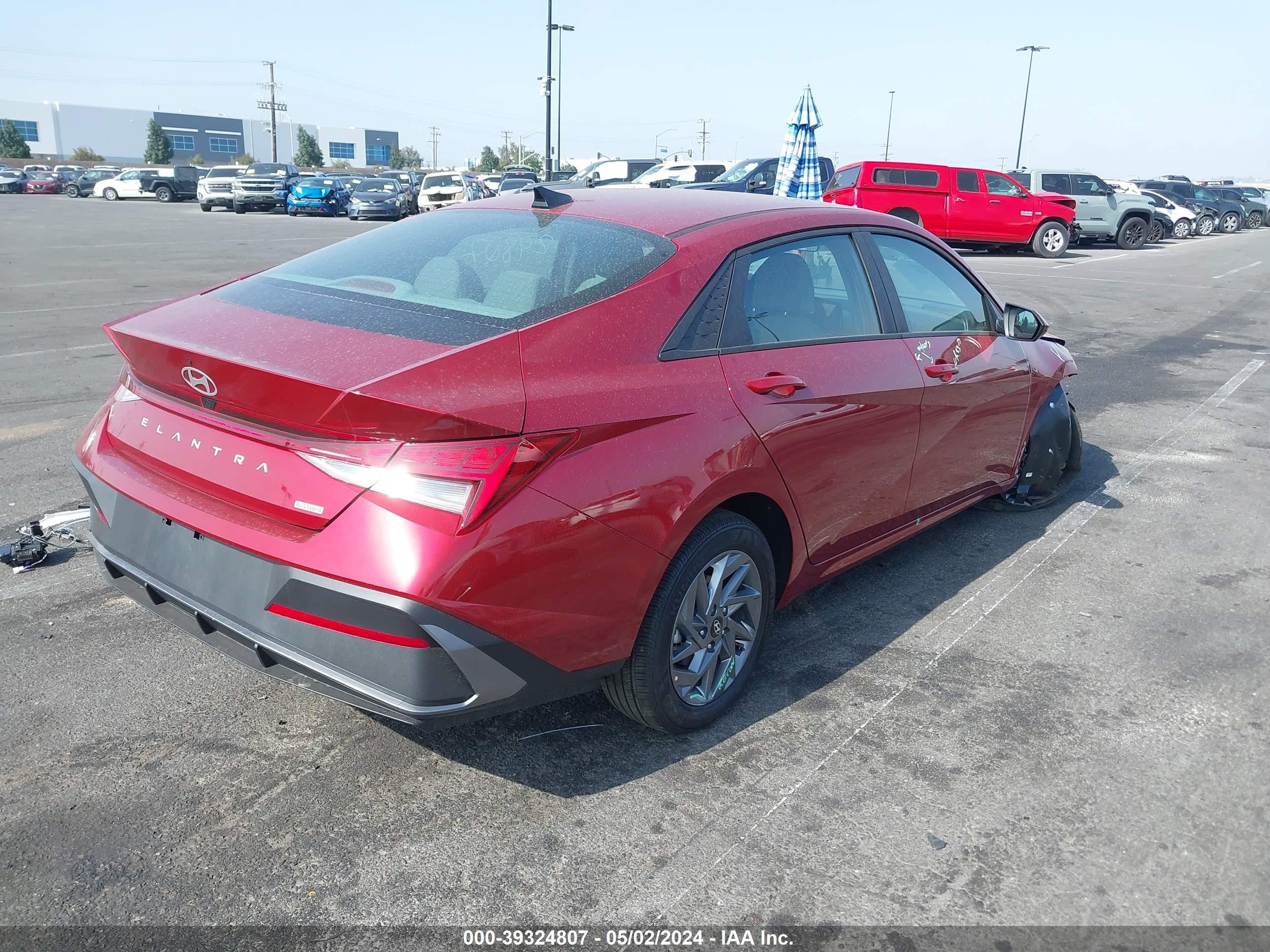 Photo 3 VIN: KMHLM4DJXRU101544 - HYUNDAI ELANTRA 