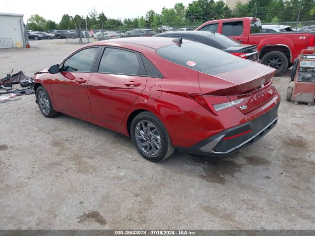 Photo 2 VIN: KMHLM4DJXRU110423 - HYUNDAI ELANTRA 