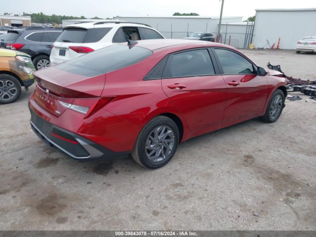 Photo 3 VIN: KMHLM4DJXRU110423 - HYUNDAI ELANTRA 