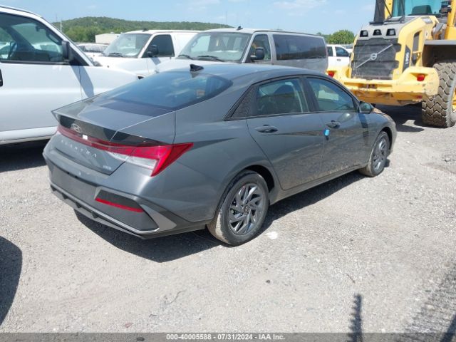 Photo 3 VIN: KMHLM4DJXRU117615 - HYUNDAI ELANTRA 