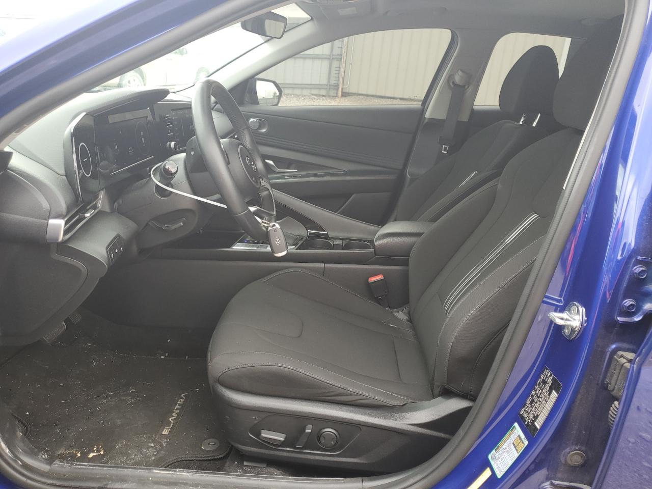 Photo 6 VIN: KMHLN4AG1MU127514 - HYUNDAI ELANTRA 