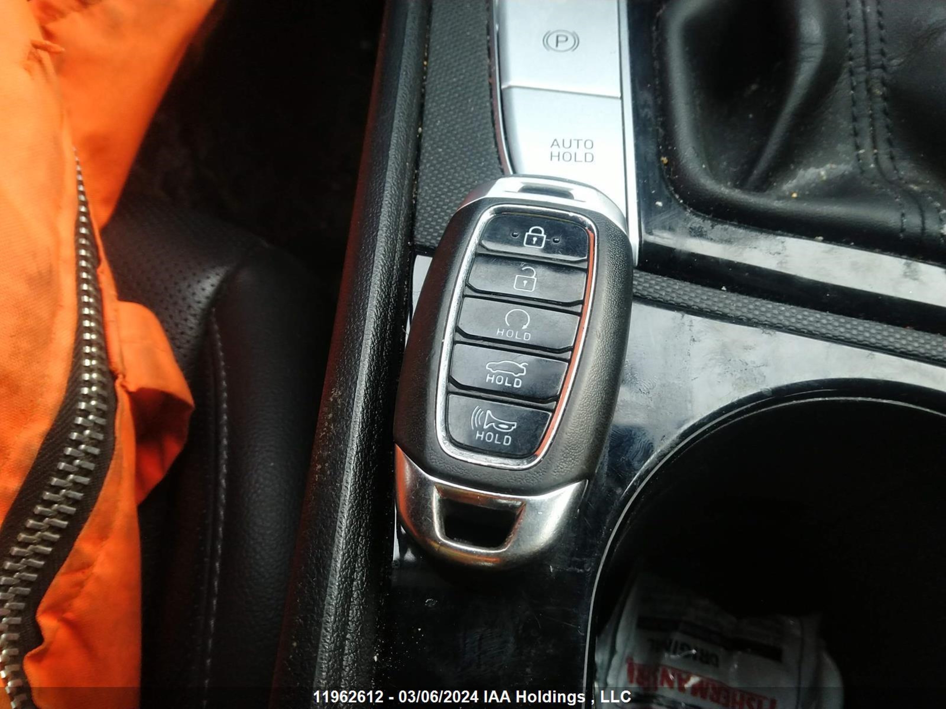 Photo 10 VIN: KMHLN4AG1NU250540 - HYUNDAI ELANTRA 