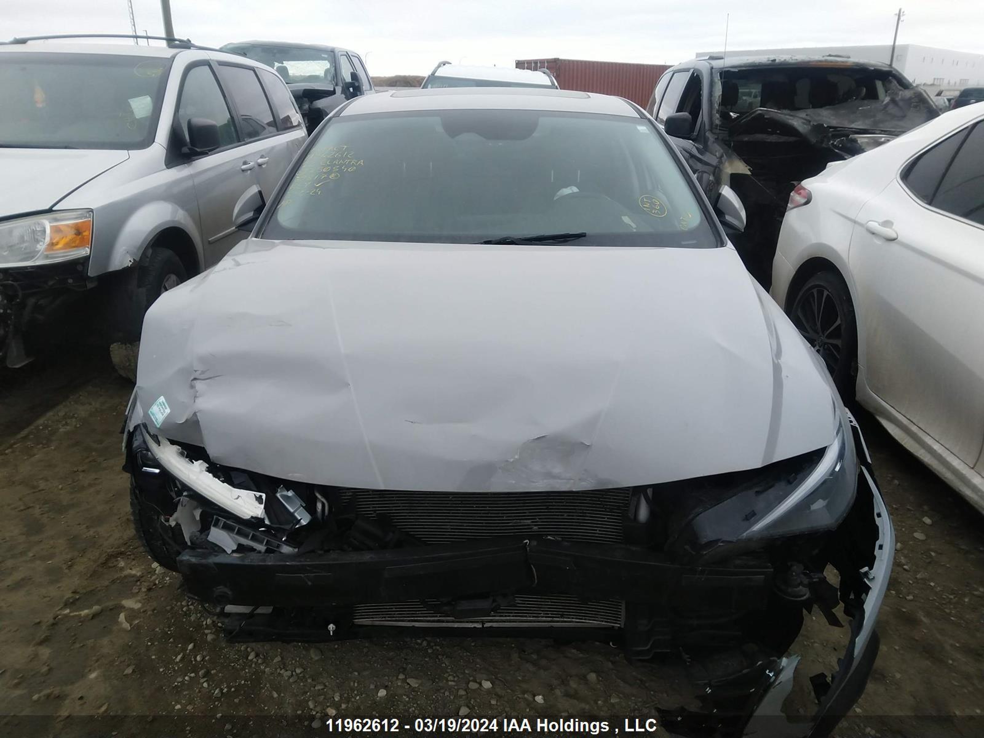 Photo 11 VIN: KMHLN4AG1NU250540 - HYUNDAI ELANTRA 