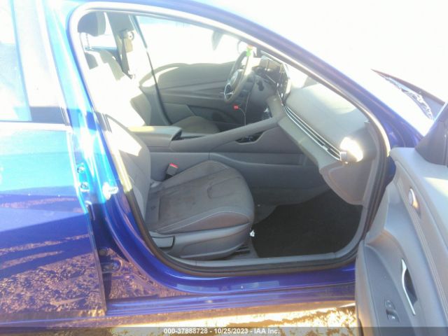 Photo 4 VIN: KMHLN4AG1NU344238 - HYUNDAI ELANTRA 