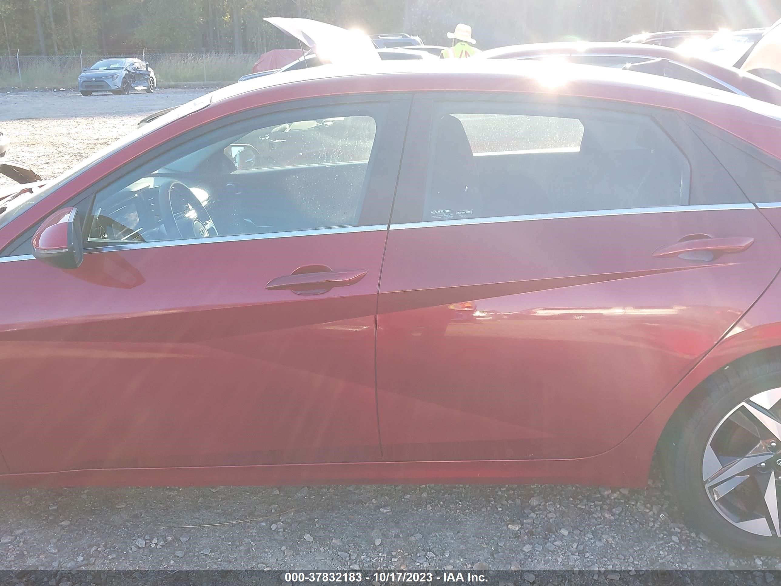 Photo 13 VIN: KMHLN4AG3MU179419 - HYUNDAI ELANTRA 