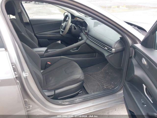 Photo 4 VIN: KMHLN4AG5MU155610 - HYUNDAI ELANTRA 