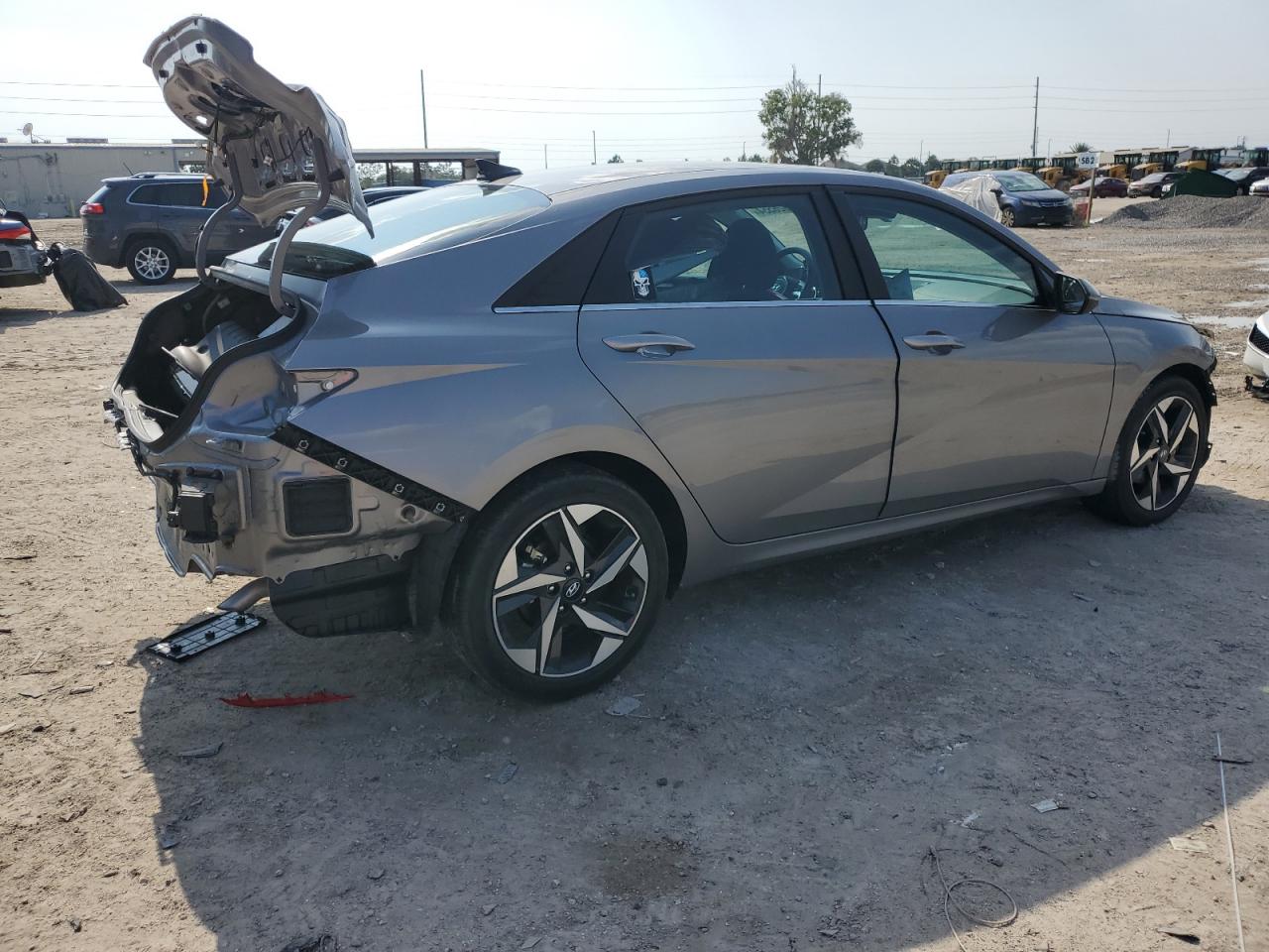 Photo 2 VIN: KMHLN4AG6NU362315 - HYUNDAI ELANTRA 