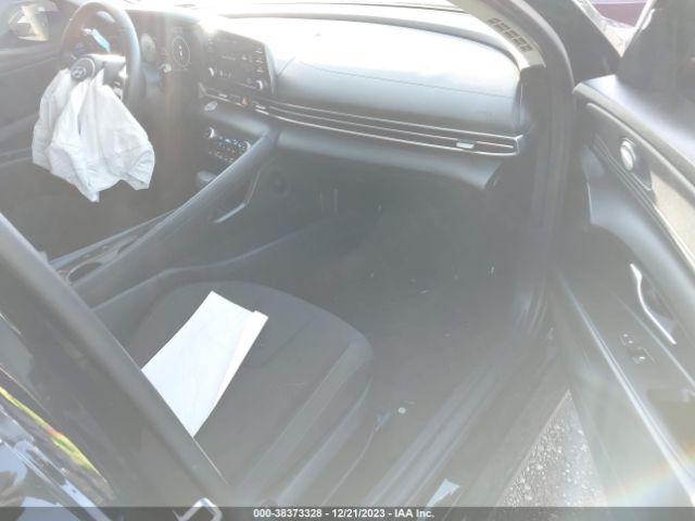 Photo 4 VIN: KMHLN4AG7NU261333 - HYUNDAI ELANTRA 