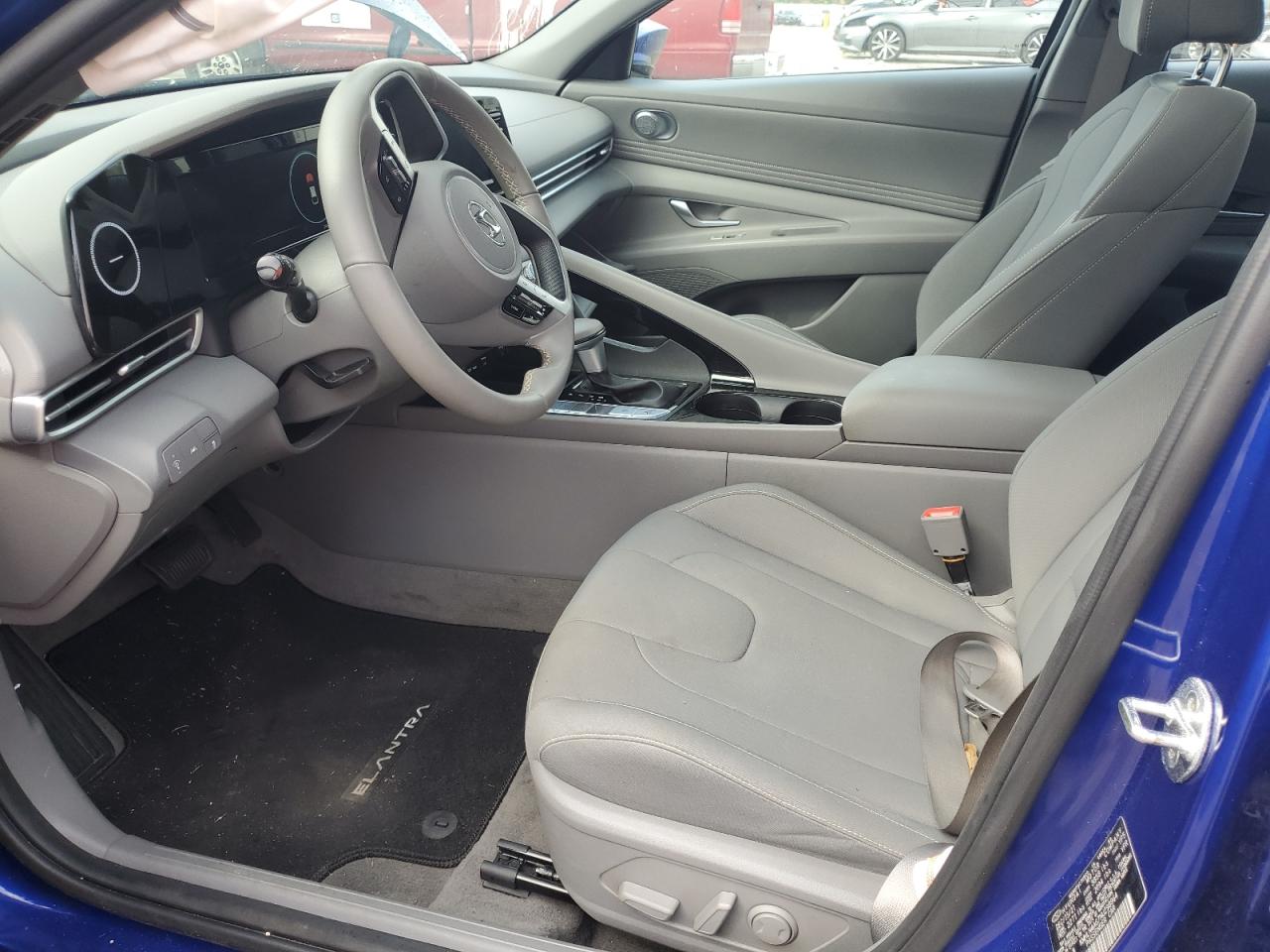 Photo 6 VIN: KMHLN4AG7NU298964 - HYUNDAI ELANTRA 