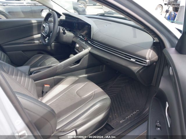 Photo 4 VIN: KMHLN4AJ0PU048884 - HYUNDAI ELANTRA 