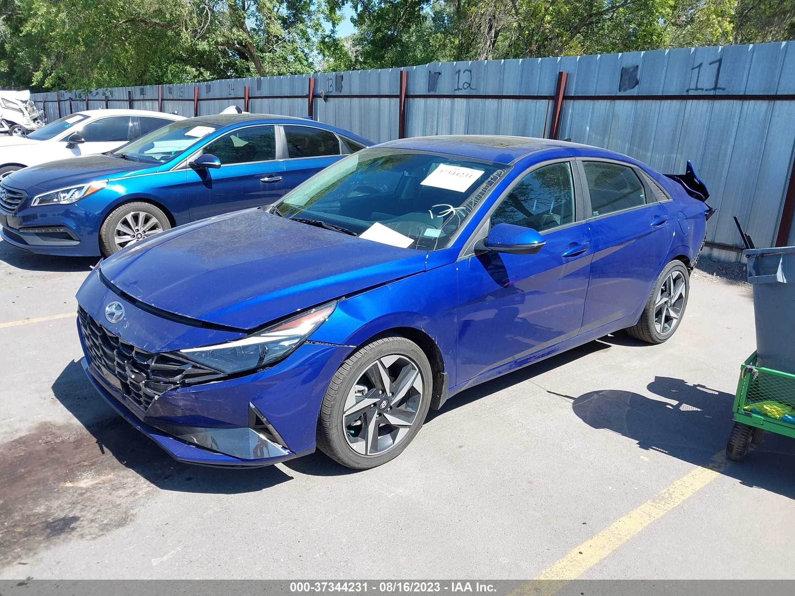 Photo 1 VIN: KMHLN4AJ0PU061439 - HYUNDAI ELANTRA 